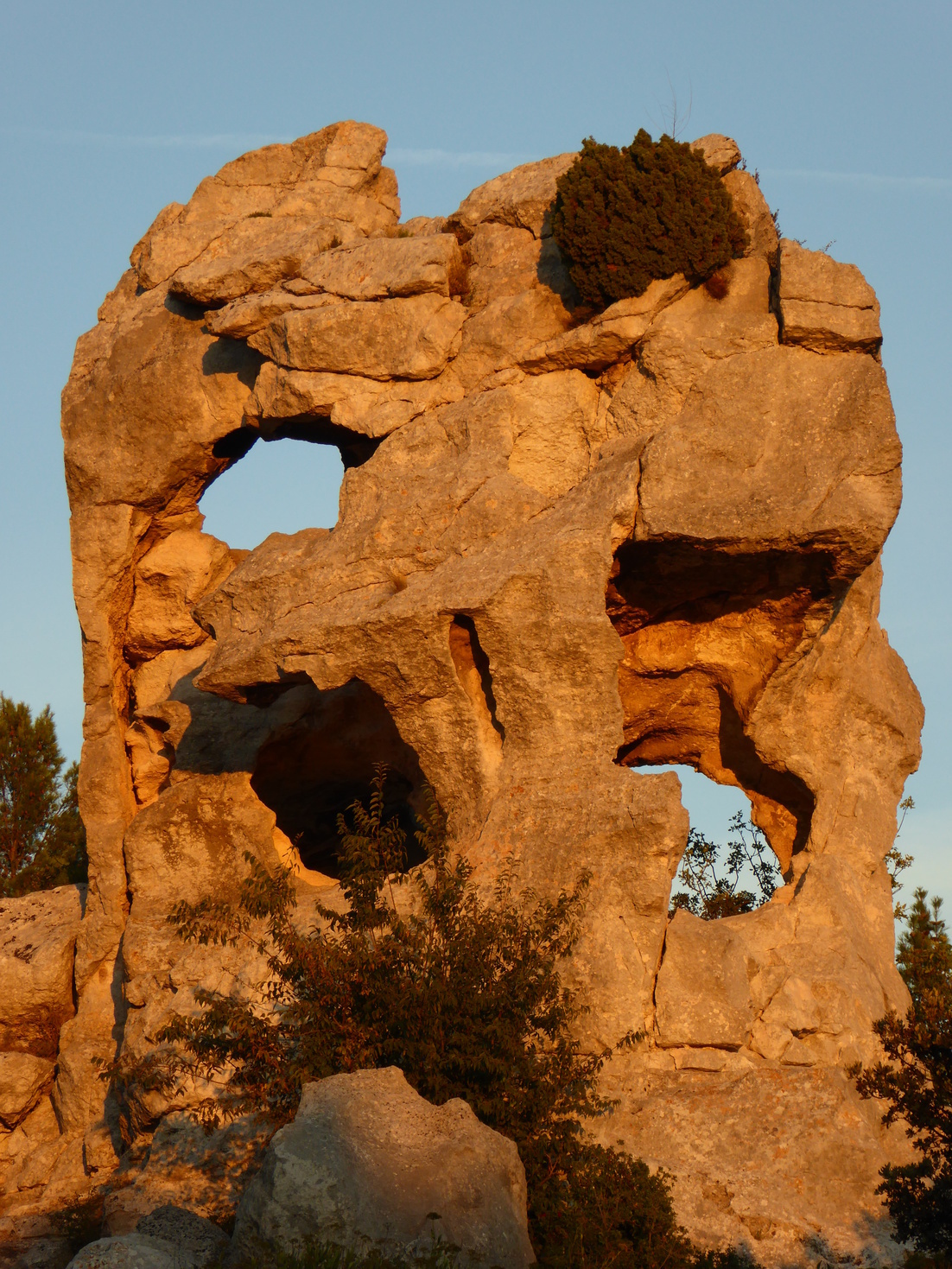 UAalpilles6D.jpg